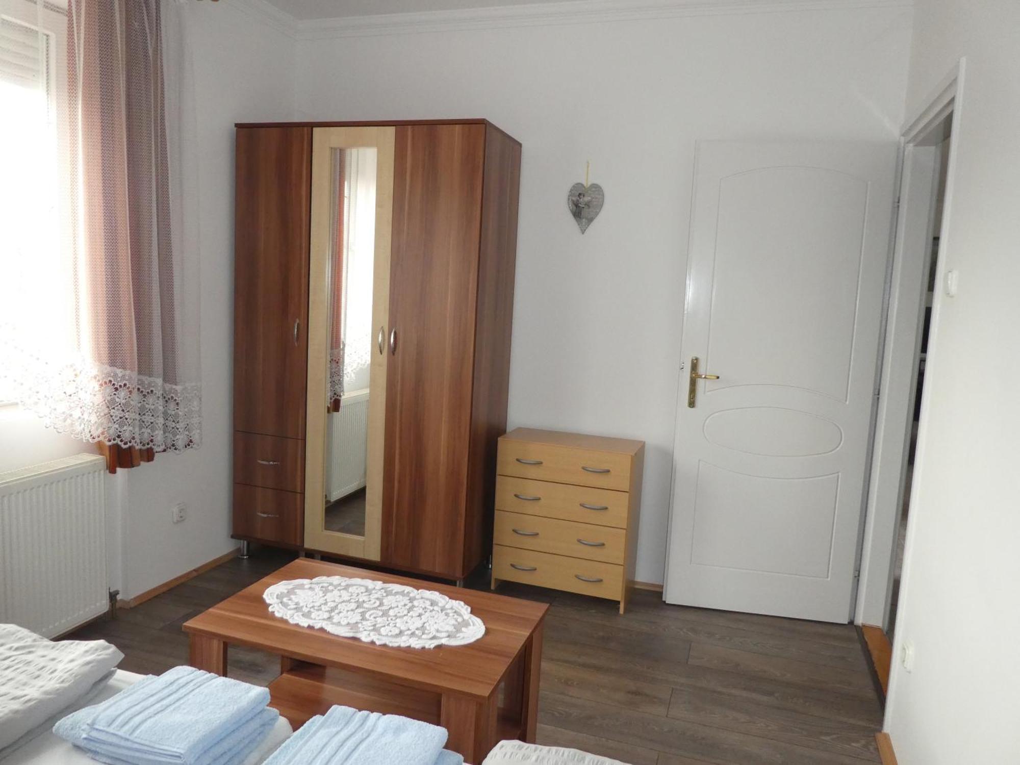 Halasi Szallashely Apartment Hajduszoboszlo Luaran gambar